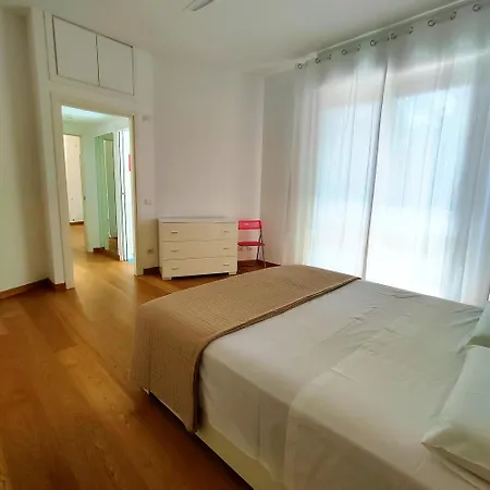 Hub 21052 Milan,lakes,mxp,a8,train Station Apartment *